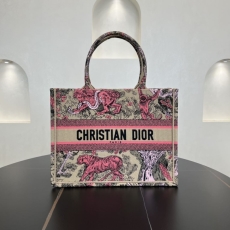 Dior Shopping Bags